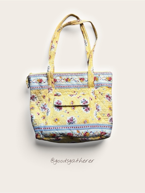 Unknown Handbags - Quilted Yellow Floral Cottagecore Tote Bag Gingham Lined
